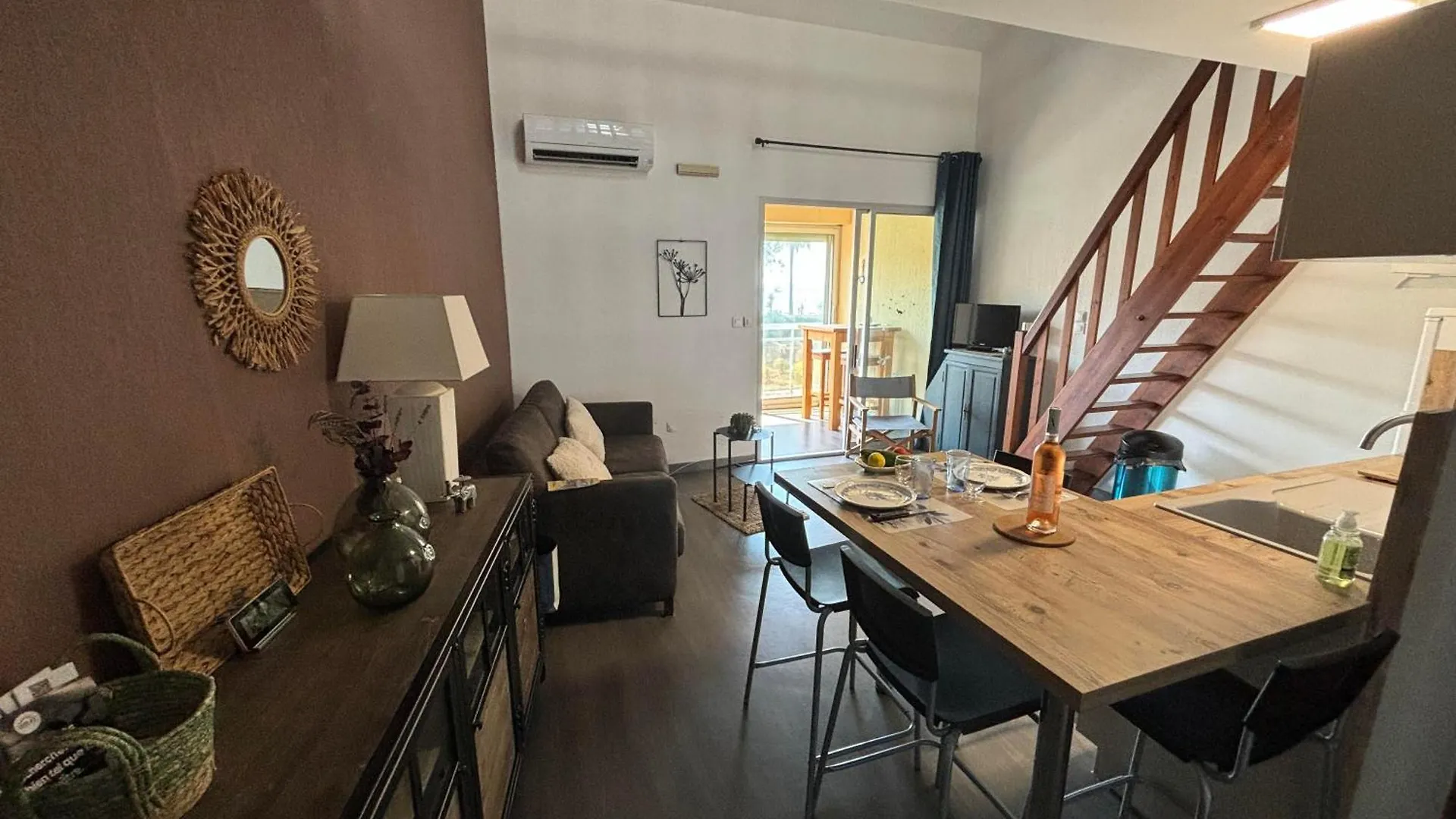 La Plage Doree Appartement T1 Magnifique Vue Mer Sanary-sur-Mer France